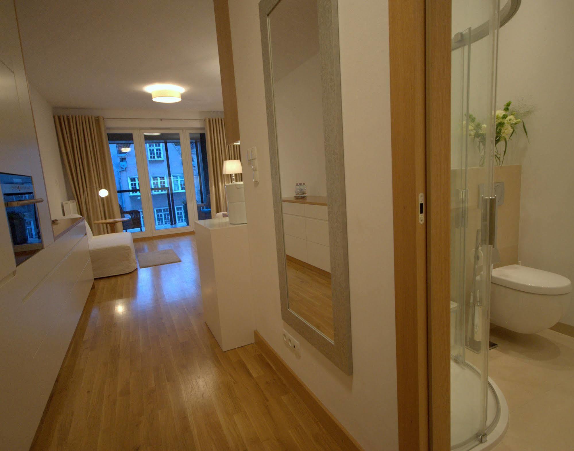 Irs Royal Apartments Apartamenty Irs Kwartal Kamienic 그단스크 외부 사진