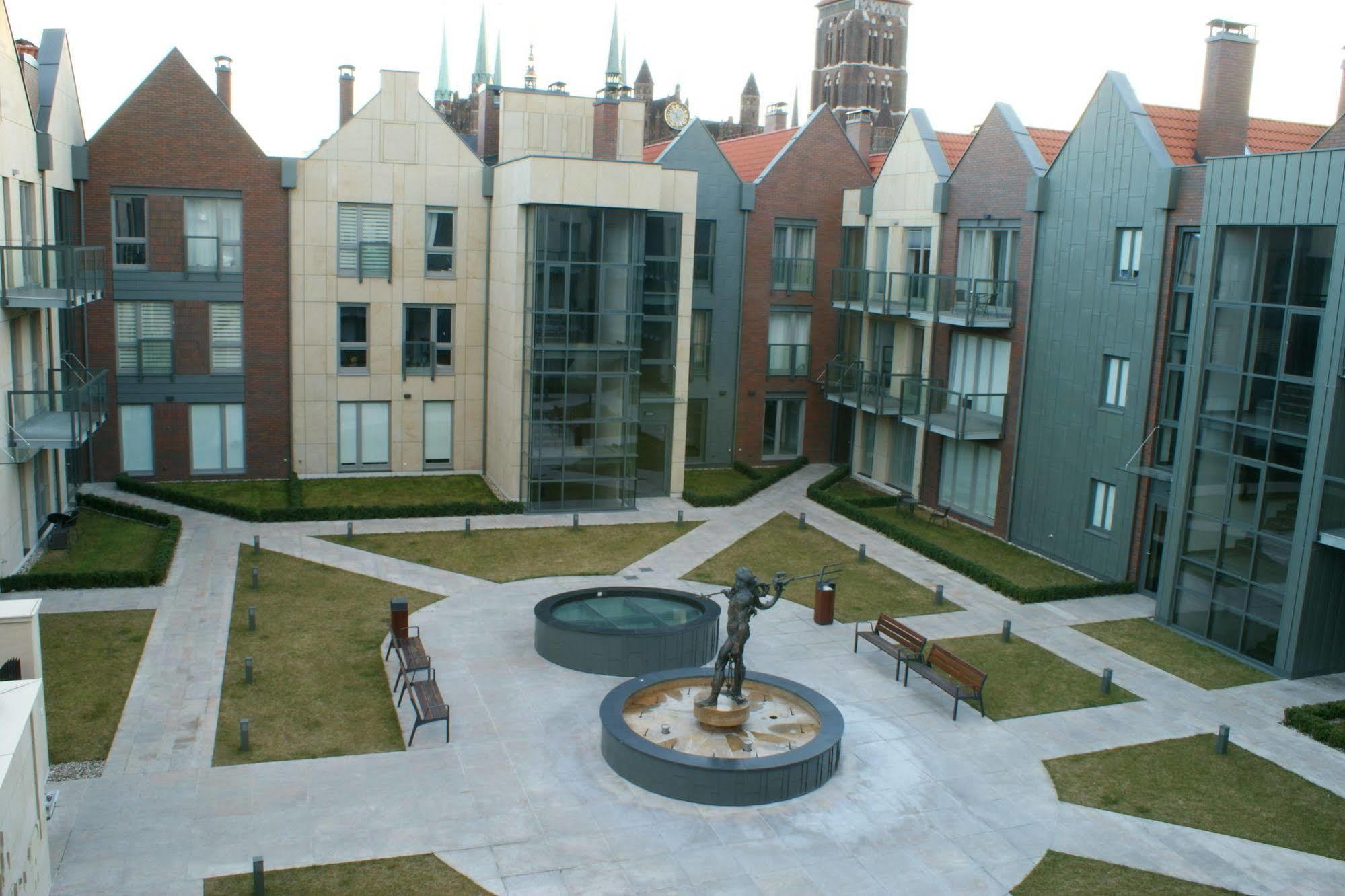 Irs Royal Apartments Apartamenty Irs Kwartal Kamienic 그단스크 외부 사진