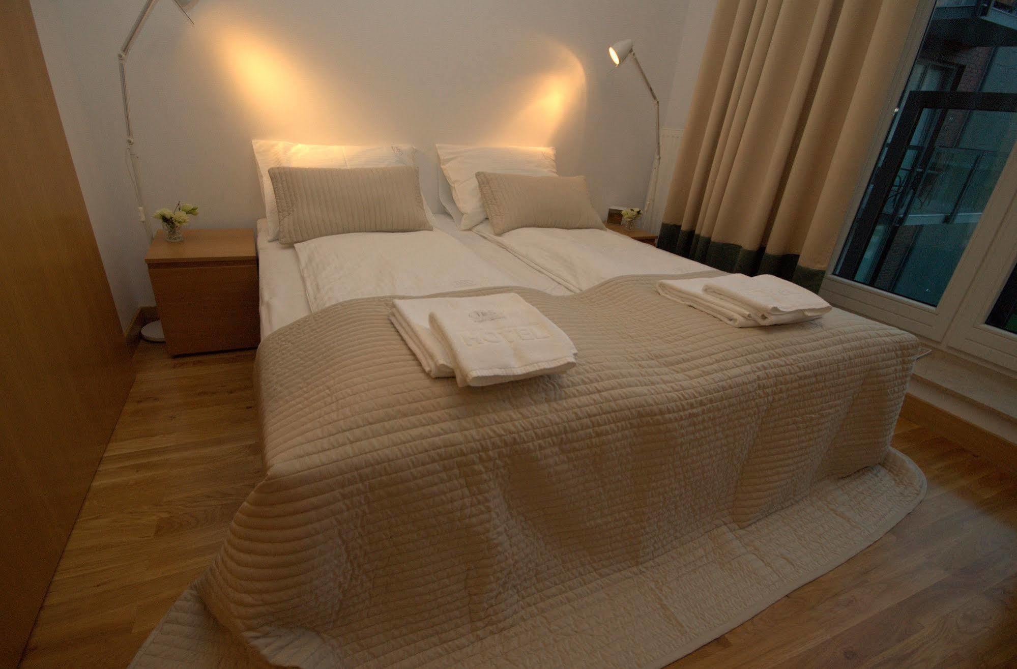 Irs Royal Apartments Apartamenty Irs Kwartal Kamienic 그단스크 외부 사진